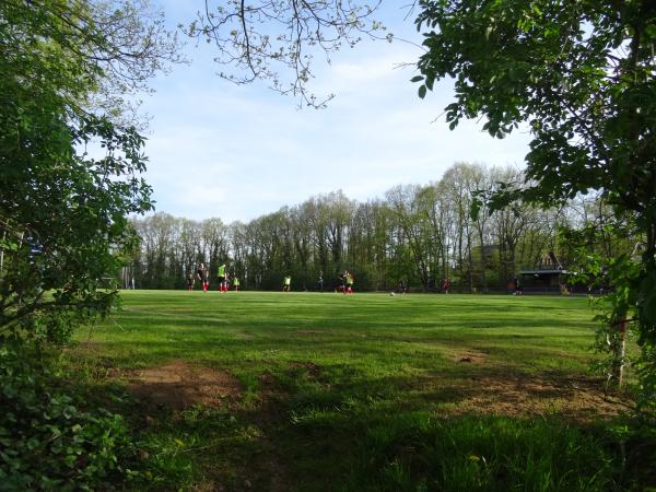 Sportplatz Am Römerkanal - Euskirchen-Kreuzweingarten