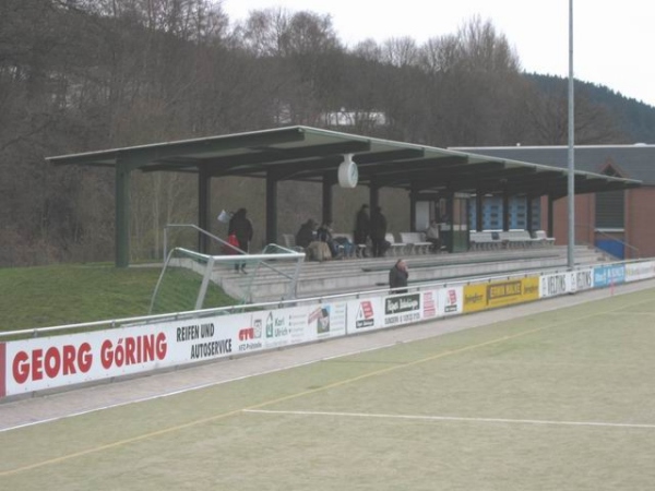 Röhrtal-Stadion - Sundern/Sauerland