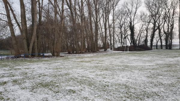 Sportplatz am Edelhof - Topfstedt-Obertopfstedt