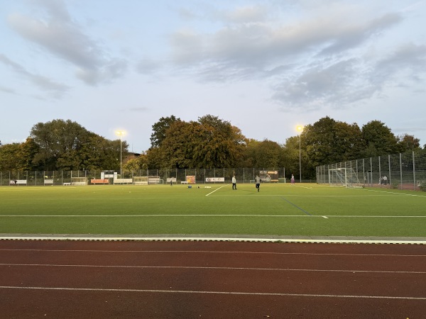 Sportpark Rahlstedt Platz 2 - Hamburg-Rahlstedt