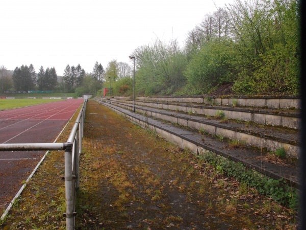 Sportzentrum Dünnefeld-Stadion - Meschede