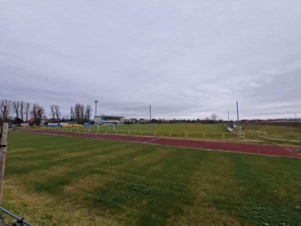 Futbalové ihrisko Madunice - Madunice