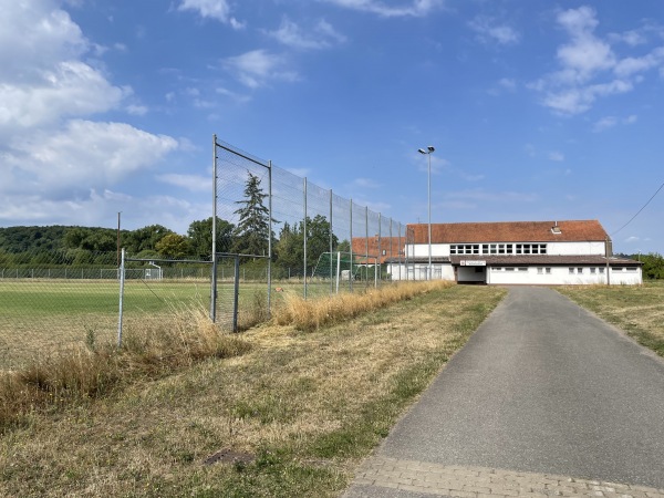 Toni-Degen-Stadion Nebenplatz - Kleinwallstadt