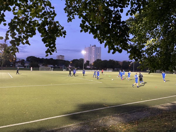 Sternsportplatz 2 - Potsdam-Babelsberg