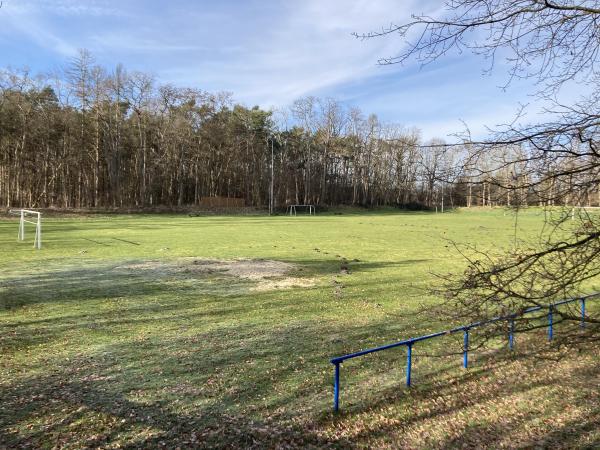 Sportplatz Soorenheider Straße - Lage/Lippe-Waddenhausen