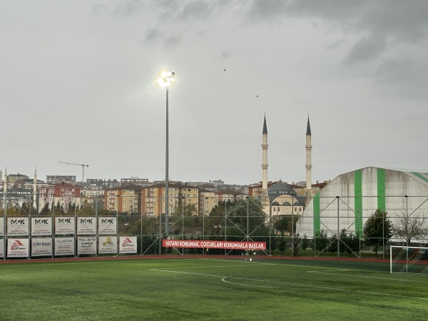 İBB Silivri Müjdat Gürsu Stadı - Silivri