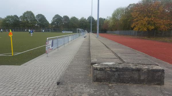 Sportplatz Albert-Einstein-Gymnasium - Duisburg-Rumeln