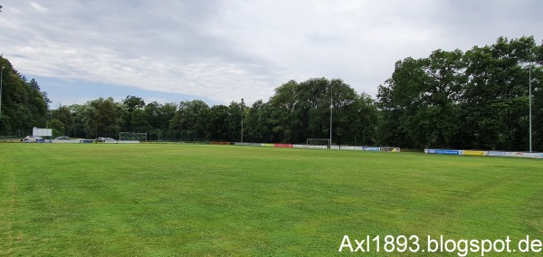 Sportgelände Heiligenbronn Platz 2 - Neckartenzlingen