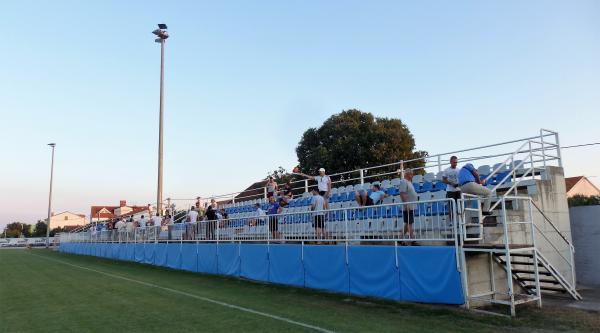 Gradski stadion Kazimir i Silvio - Biograd na Moru