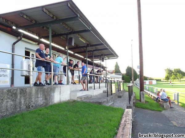 Sportplatz Schrattenberg - Schrattenberg