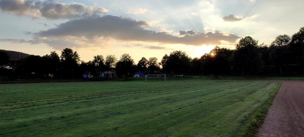 Stadion Harmsmühlenstraße D-Platz - Springe