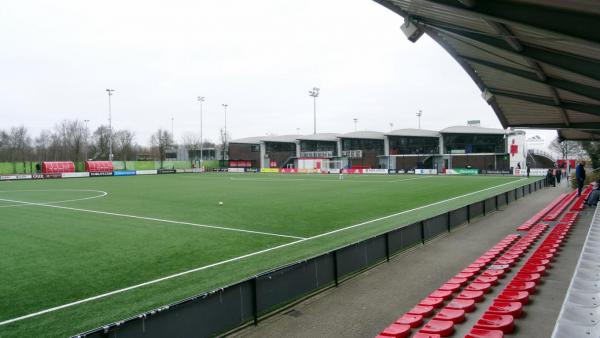 Sportpark De Toekomst veld 1 - Amsterdam-Duivendrecht