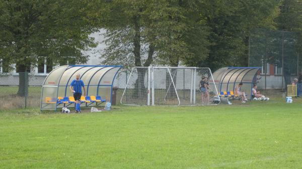 Boisko w Budachowie - Budachów-Kolonia