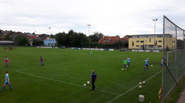Sportplatz St. Peter - Kestenholz