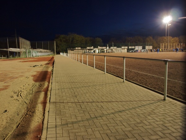 Bezirkssportanlage Uellendahl Platz 2 - Wuppertal-Uellendahl