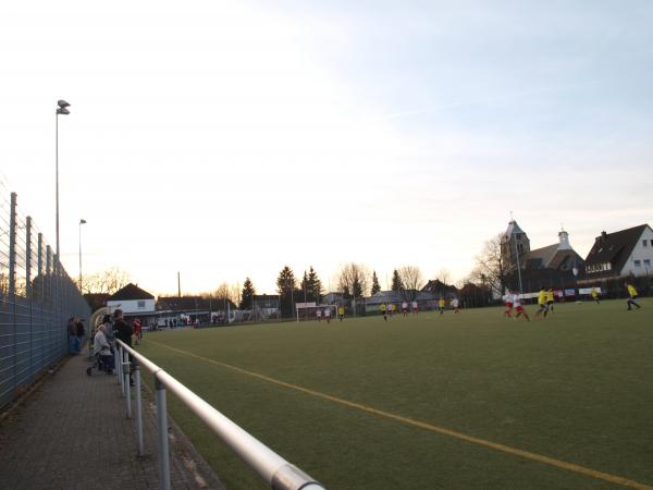 Gemeindesportplatz - Menden/Sauerland-Bösperde