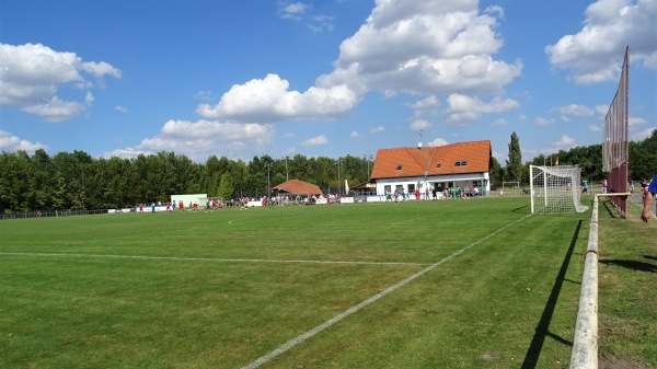 Fotbalové hřiště TJ Velké Bílovice - Velké Bílovice