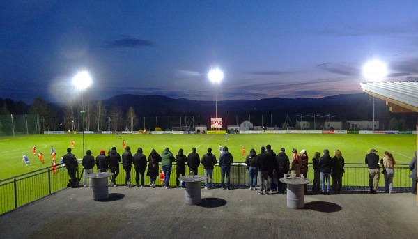 Sportplatz Sankt Lorenzen am Wechsel - Sankt Lorenzen am Wechsel