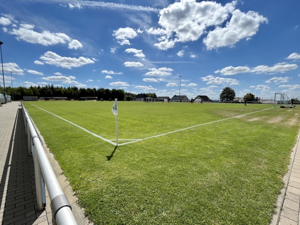Uhlenbergstadion - Birken-Honigsessen