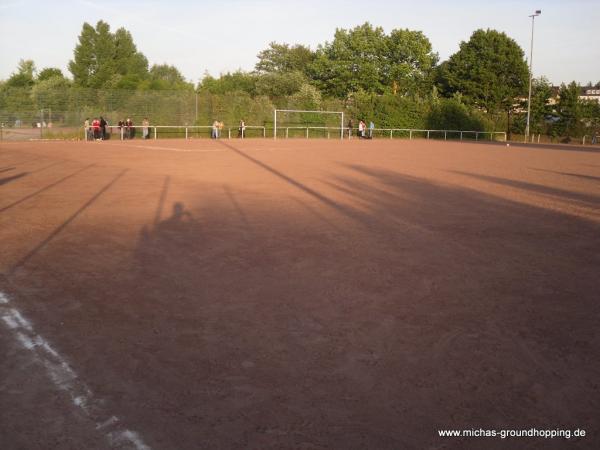 Sportanlage Integrierte Gesamtschule Paffrath Platz 2 - Bergisch Gladbach-Paffrath