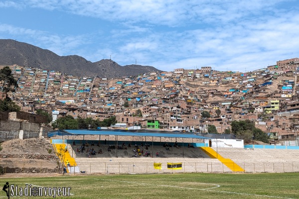 Estadio Daniel Hernani Tovar - Lima