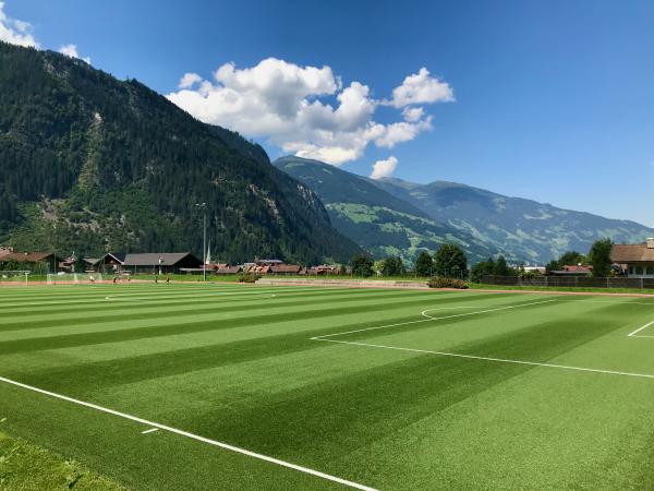 Alpenstadion Nebenplatz - Mayrhofen