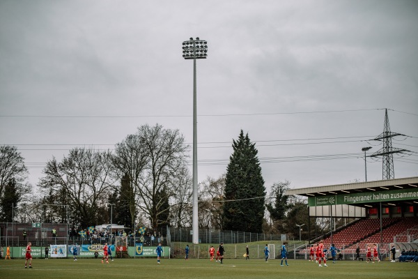 Paul-Janes-Stadion - Düsseldorf-Flingern