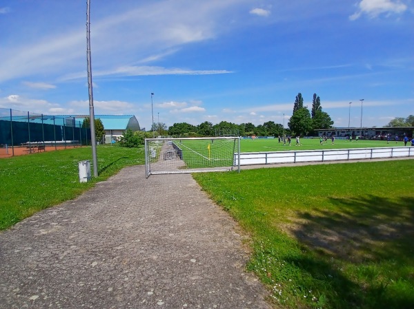 Schul- & Sportzentrum Mülheim-Kärlich Platz 2 - Mülheim-Kärlich