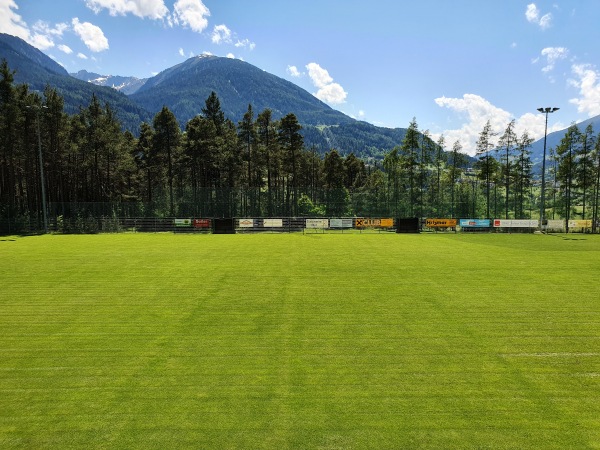 Sportplatz Wiesle - Karres