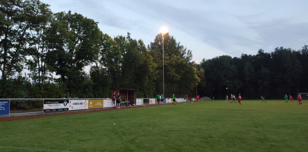 Sportplatz Am Walde - Hespe-Hiddensen