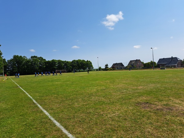Sportplatz Schule Horsten - Friedeburg-Horsten