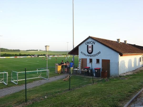 Sportplatz Altruppersdorf - Altruppersdorf
