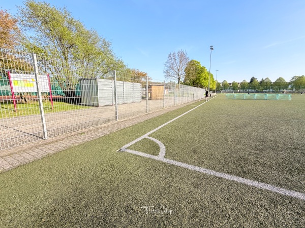 Lossetalstadion Nebenplatz 1 - Kaufungen-Oberkaufungen
