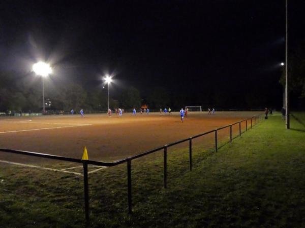 Sportplatz Schartwiesenweg - Koblenz-Lützel