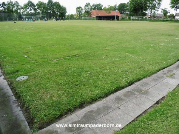 Sportanlage Rasenweg Platz 2 - Delbrück-Anreppen