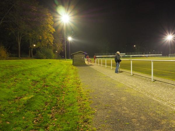 Sportplatz Möhnetalsperre - Möhnesee-Günne
