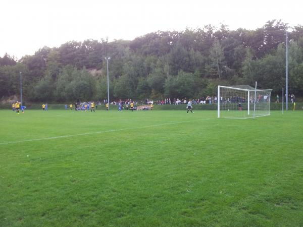 Sportplatz an der L87 - Gönnersdorf bei Bad Breisig
