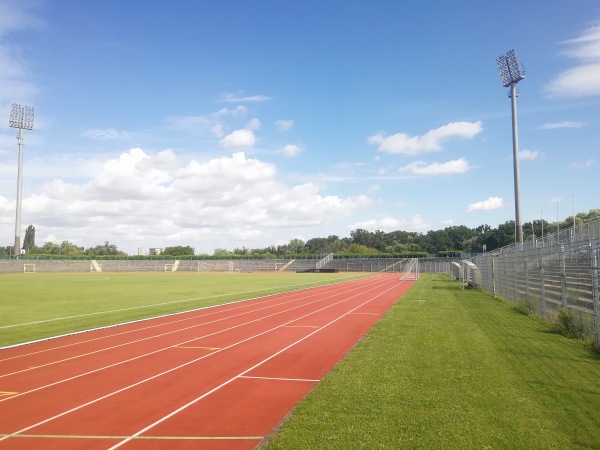 Paul-Greifzu-Stadion - Dessau-Roßlau