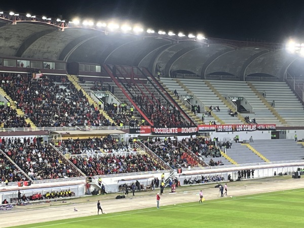 Estadio Monumental de la UNSA - Arequipa