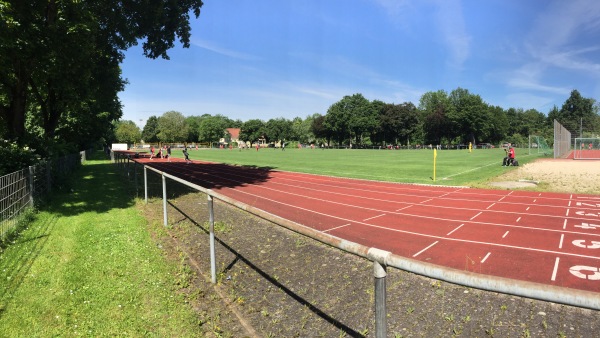 Sportplatz auf der Insel - Nürtingen-Zizishausen