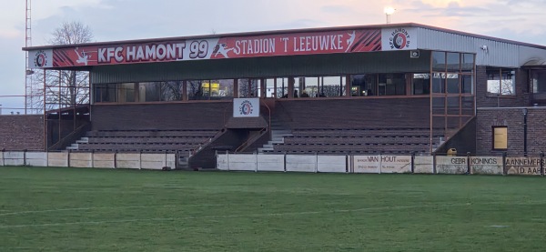 Stadion 't Leeuwke - Hamont-Achel