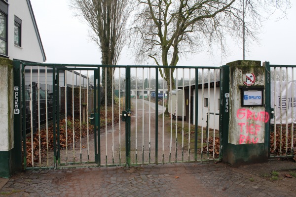 Sportplatz Biefangstraße - Oberhausen/Rheinland-Sterkrade