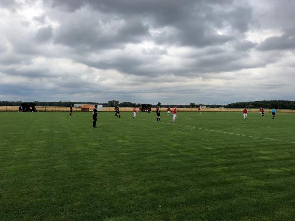 Sportplatz an der Grundschule - Horka