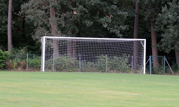 Sportplatz Mastenweg 14 - Bergen/Kreis Celle-Belsen