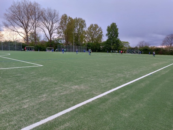 Sportplatz Finksweg - Hamburg-Finkenwerder