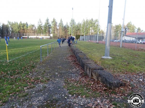 Sportanlage Roter Stich - Berglen-Hößlinswart