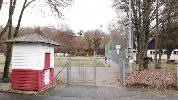 Sportplatz Bodenwaage - Wiesbaden-Frauenstein