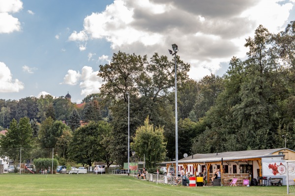 Sportplatz Struppen - Struppen