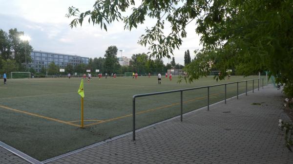 Sportplatz Neues Ufer - Berlin-Moabit