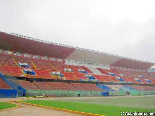 Estadio Nacional del Perú - Lima